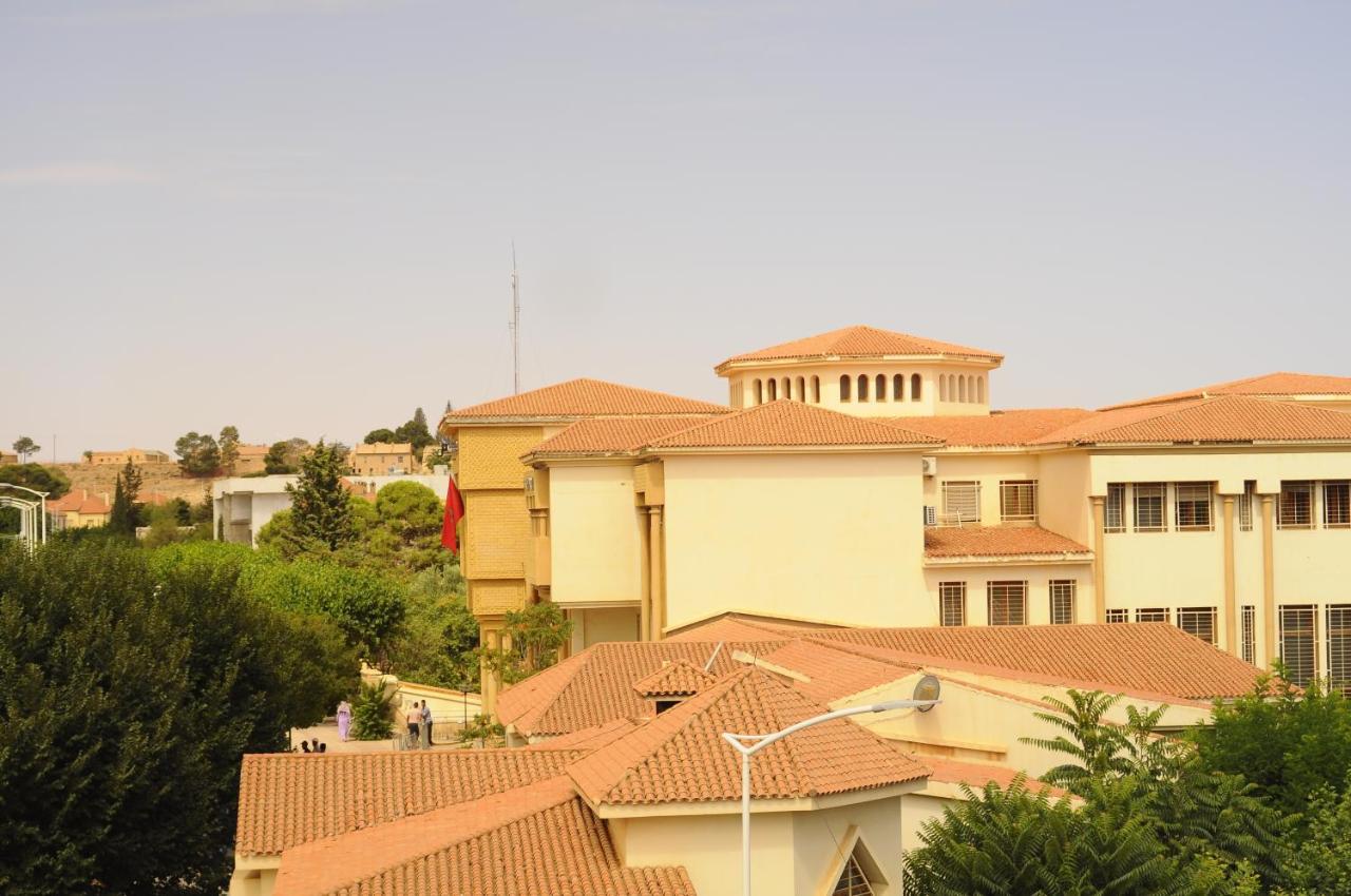 Hotel Imilchil Midelt Bagian luar foto