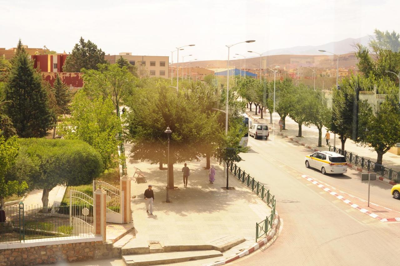 Hotel Imilchil Midelt Bagian luar foto
